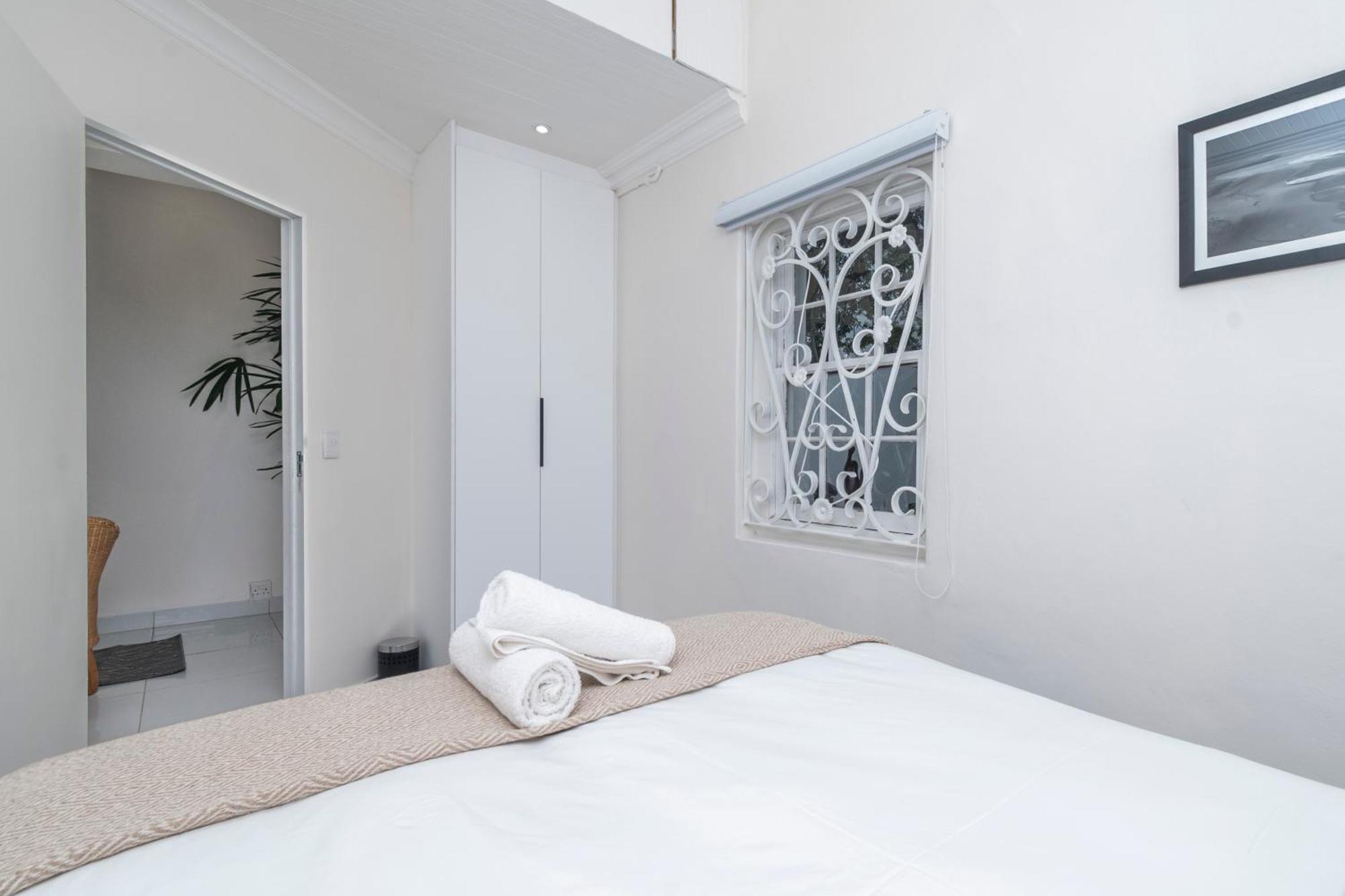 The Willets Boutique Hotel Simon's Town Exterior photo